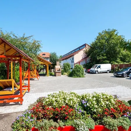 Pensiunea Kronstadt Gasthuis 3*