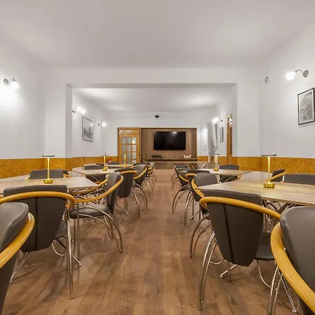 Pensiunea Kronstadt 招待所 布拉索夫