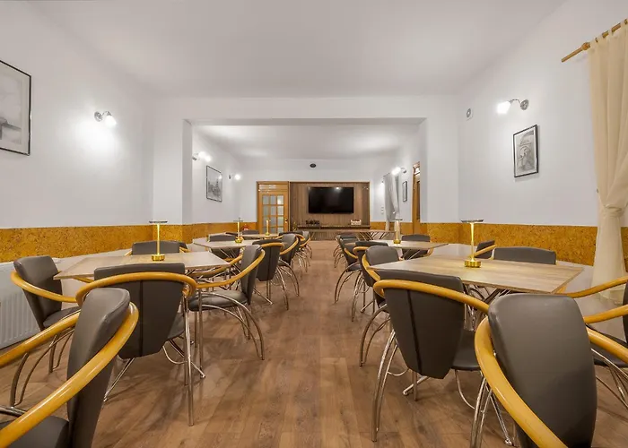 Pensiunea Kronstadt 招待所 布拉索夫